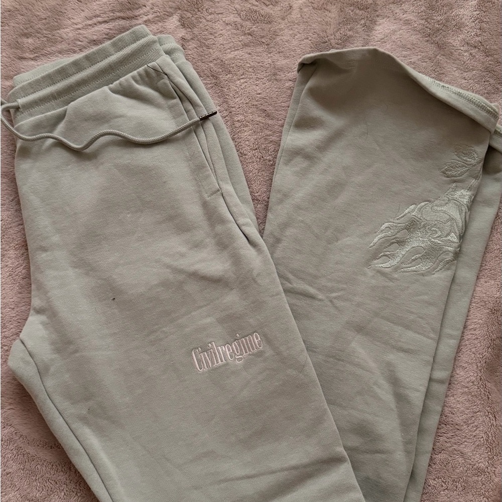 civil regime Women's Gray Sweatpants